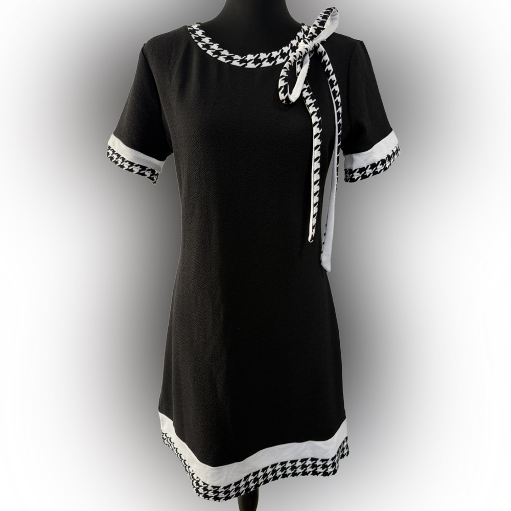 SHEIN Black and White Contrast Dress